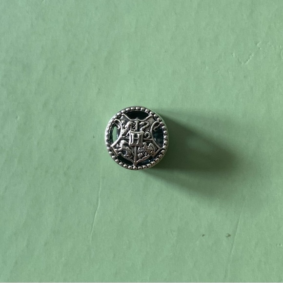 Pandora charm Harry Potter Castle - Picture 1 of 3